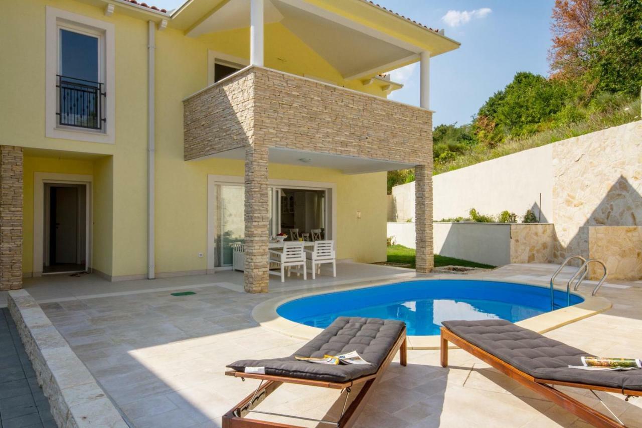 Vila House Sunny Rock Baška Exteriér fotografie